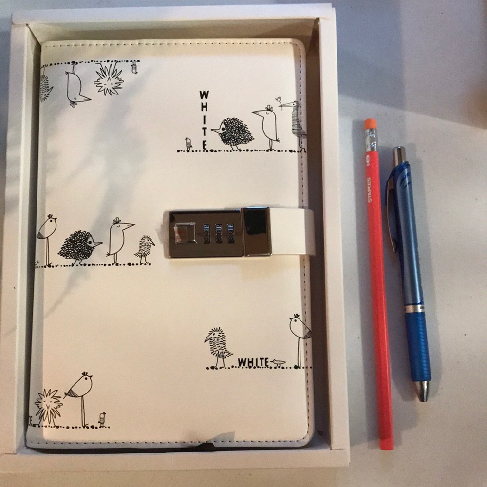 Journal by Cagie